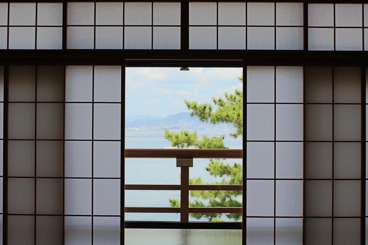 Miyajima Seaside Hotel Itsukushima Exterior foto